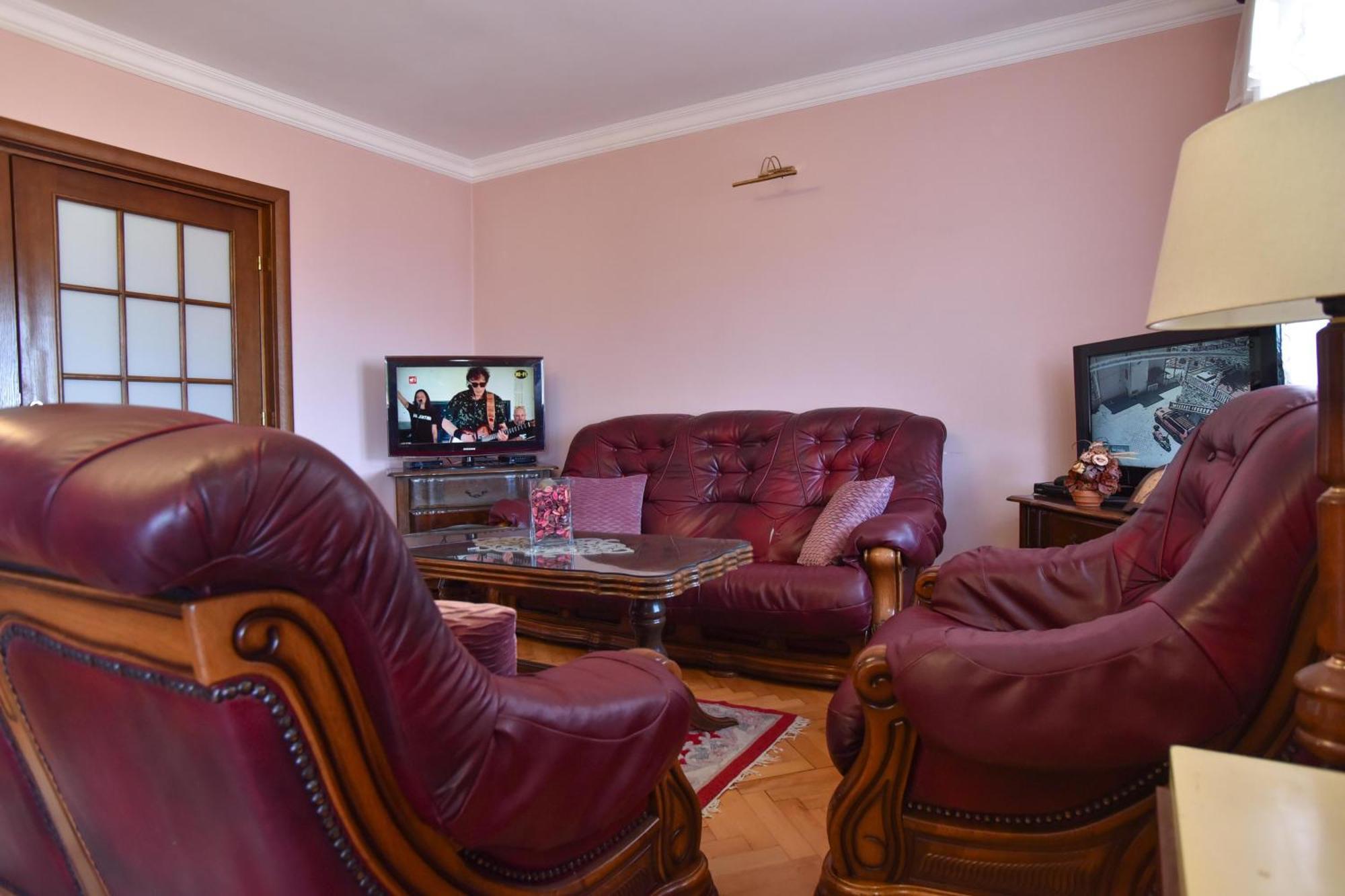 Petrovac Vila Apartments Lidija מראה חיצוני תמונה