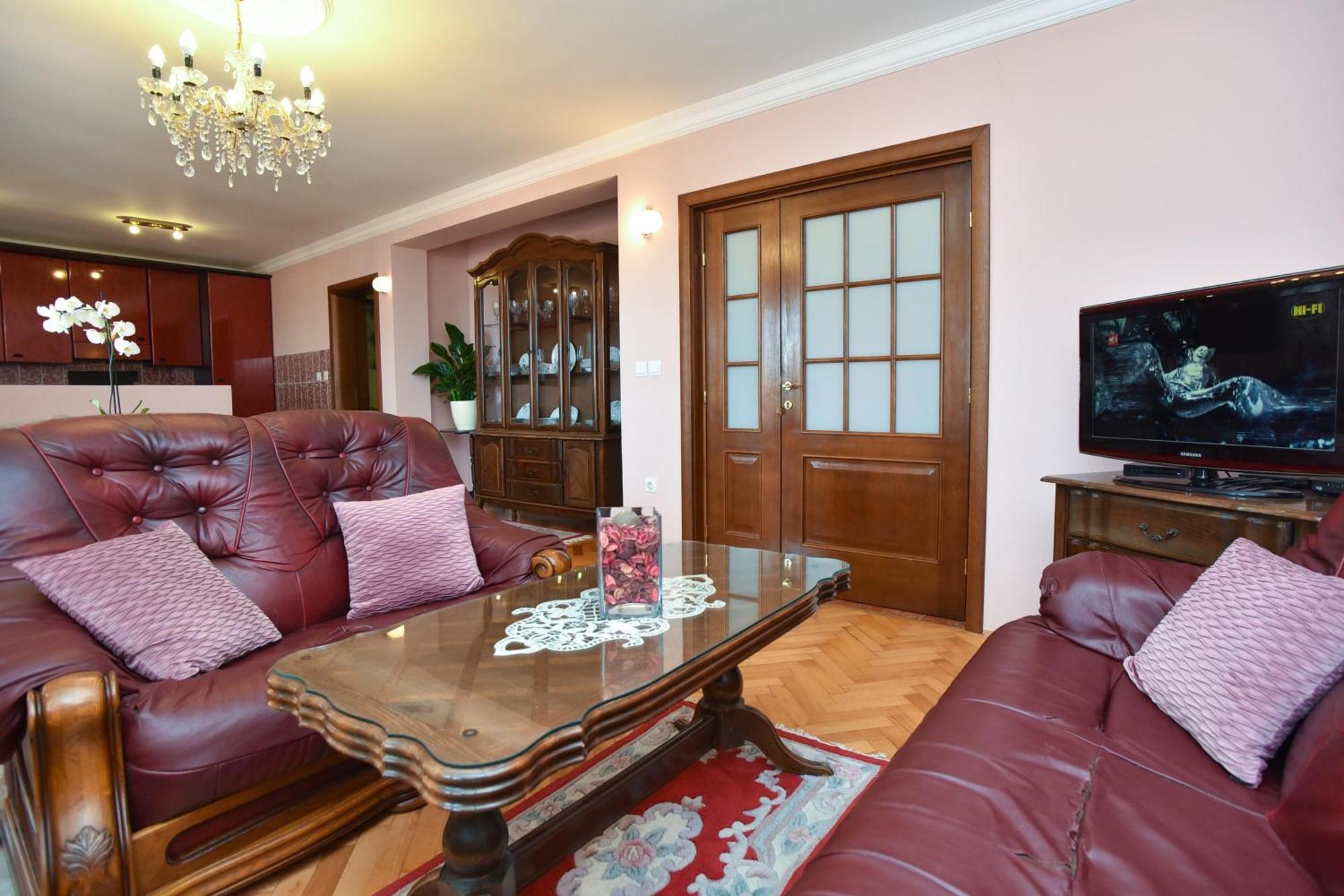 Petrovac Vila Apartments Lidija מראה חיצוני תמונה