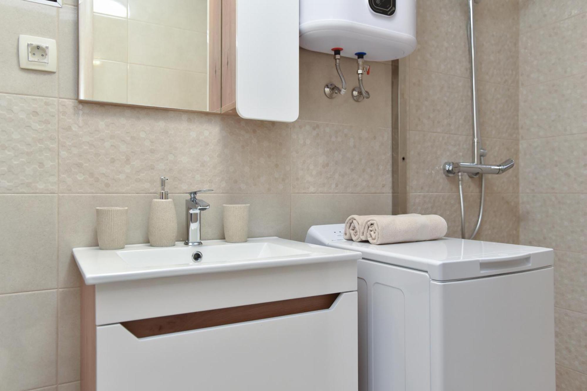 Petrovac Vila Apartments Lidija מראה חיצוני תמונה