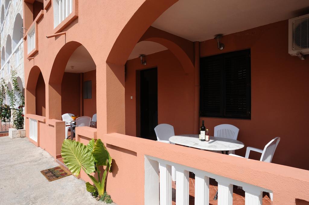 Petrovac Vila Apartments Lidija חדר תמונה