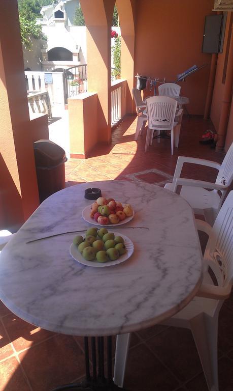 Petrovac Vila Apartments Lidija מראה חיצוני תמונה